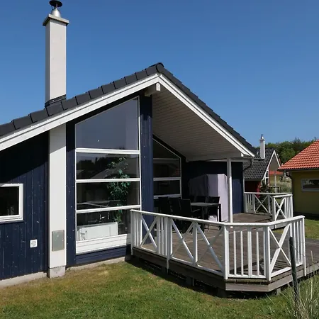 Schoenes Spa-haus Mit Strandstuhl アパート *